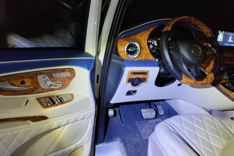 Used Mercedes-Benz Vito 2021 2.0T Business Version 7 Seats Driver Seat