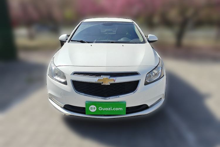 Used Chevrolet Cruze 2015 1.5L Classic SL MT Front