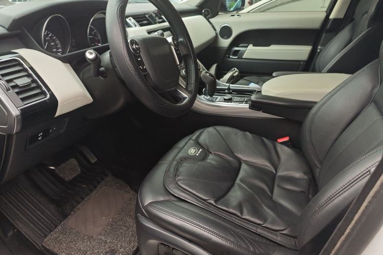 Used Land Rover Range Sport 2014 3.0 SC V6 HSE Left Front Seat