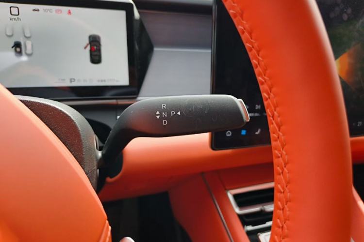 Used BYD Tang L 2025 DM 175KM Drone Player Edition
