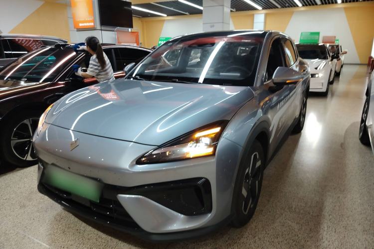 Used Baojun Yunhai 2024 140km Plug-in Hybrid Version