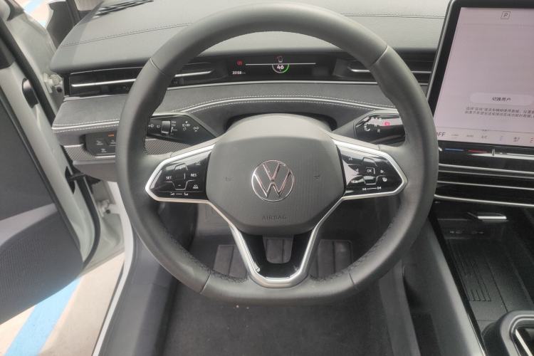 Used Volkswagen ID.7 VIZZION 2024 PRO Model Steering Wheel