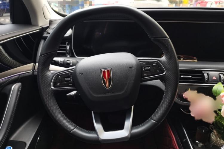 Used Hongqi HS5 2022 Revised Version 2.0T Smart Connect Flagship Edition
