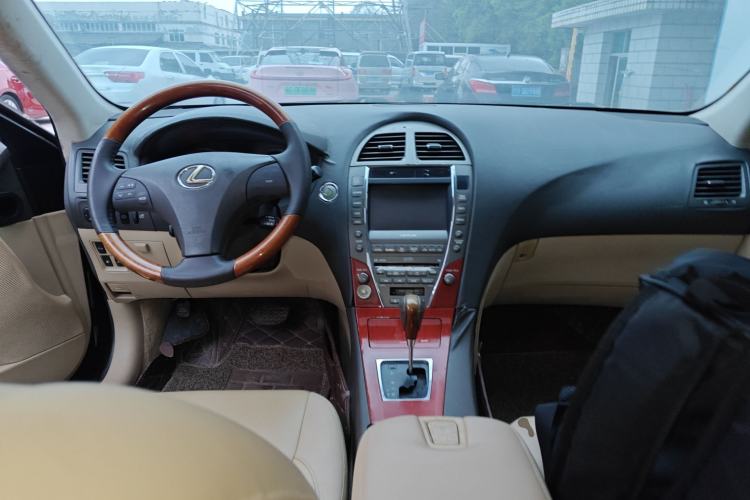 Used Lexus ES 2006 350 Center Console