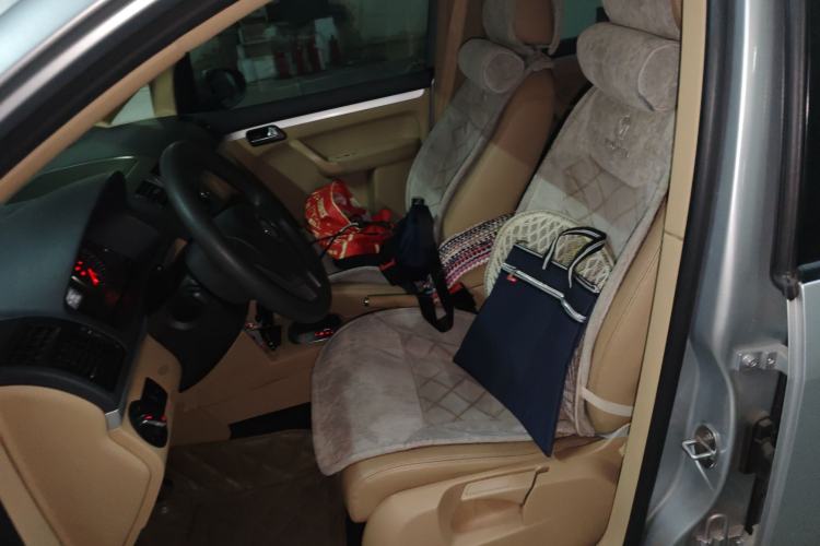 Used Volkswagen Touran 2011 1.4T DSG Zhiya Edition 5 Seats