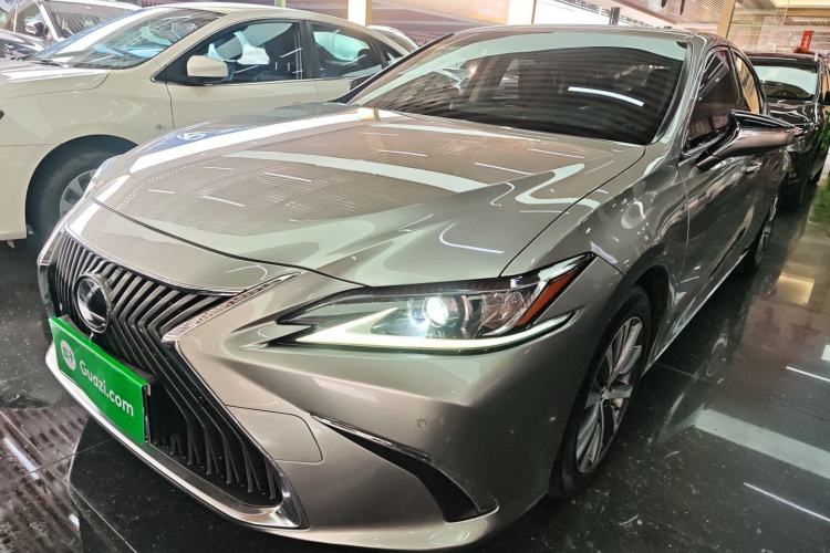 Used Lexus ES 2018 200 Excellence Edition China V Standard