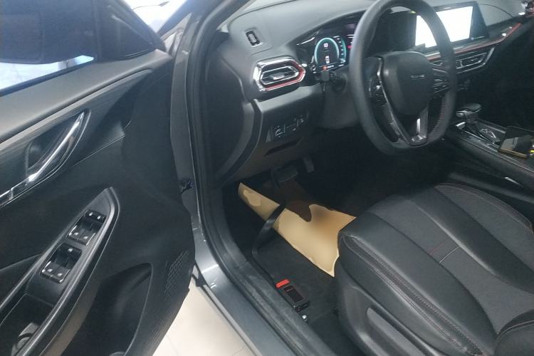 Used Oshan X5 2021 1.6L CVT Luxury Model
