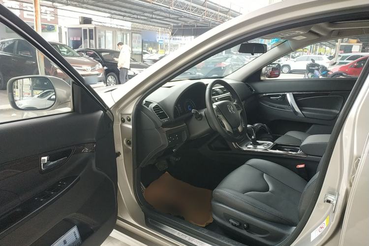 Used Changan Raeton 2013 1.8T Automatic Prestige Model China IV Standard