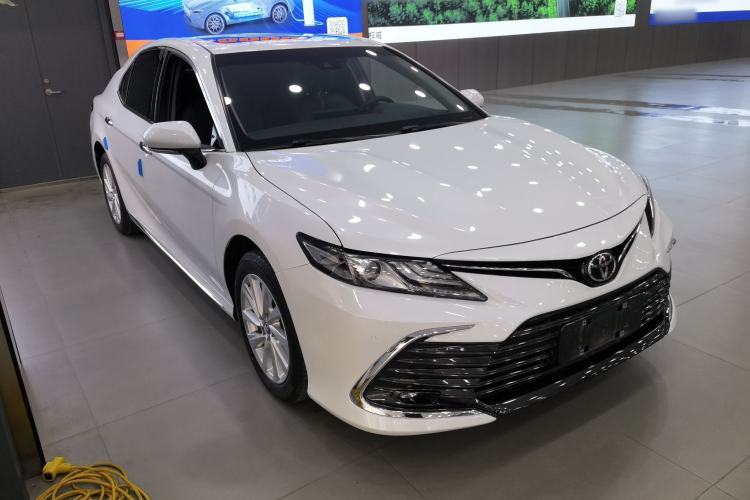 Used Toyota Camry 2023 2.0G Luxury Edition Front Right 45 Deg