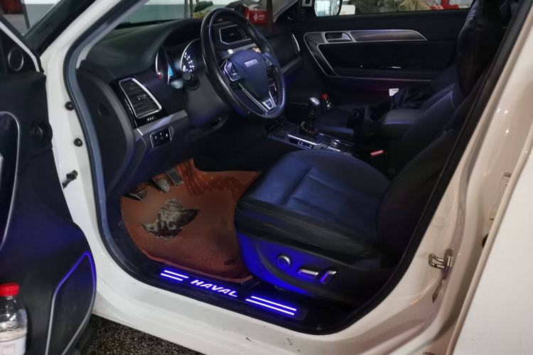 Used Haval H6 Coupe 2016 Blue Label 1.5T Manual Two-Wheel Drive Elite Model
