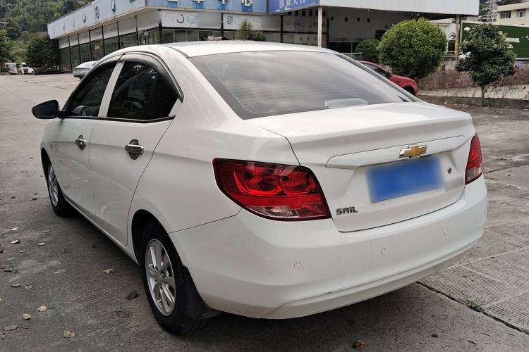 Used Chevrolet Sail 2015 Sail 3 1.5L Manual with Ideal Sunroof Edition