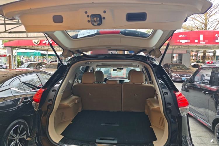 Used Nissan X-Trail 2019 2.0L CVT Smart Connect Comfort Edition 2WD