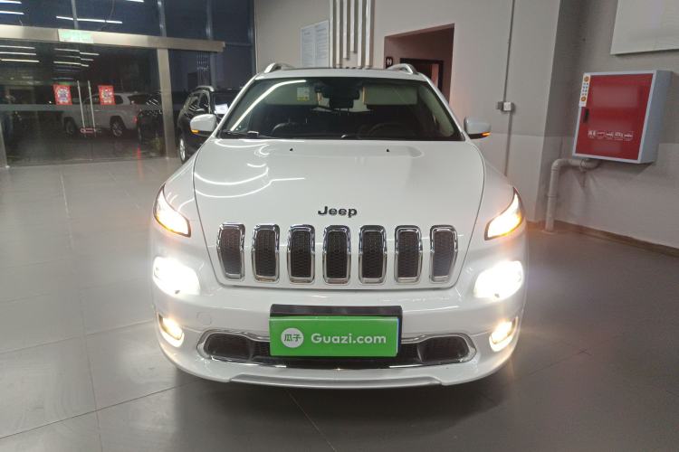 Used Jeep Cherokee 2017 2.4L Professional Smart Edition
