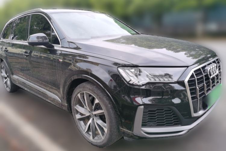 Used Audi Q7 2023 55 TFSI quattro S line Sport Edition
