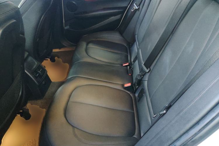 Used BMW 1 Series 2018 120i Design Package Model
