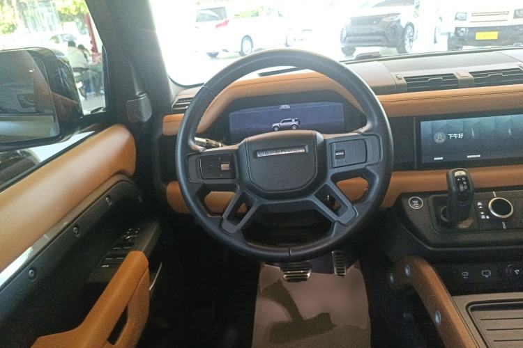 Used Land Rover Defender 2021 110 P400 X Steering Wheel