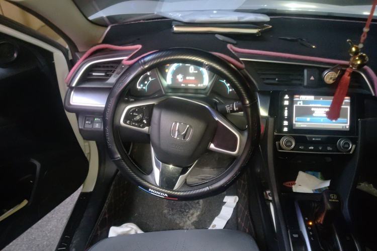 Used Honda Civic 2016 220TURBO CVT Luxury Edition Steering Wheel