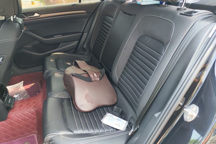 Used Volkswagen Magotan 2020 330TSI DSG Leading Model
