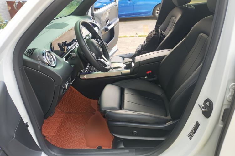 Used Mercedes-Benz GLB 2020 Facelift GLB 200 Fashion Edition Left Front Seat