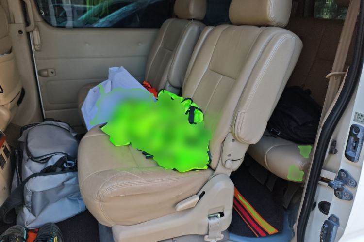 Used Jinbei Grace 2010 2.7L 3rd Generation – Yuling Flagship 2TR
