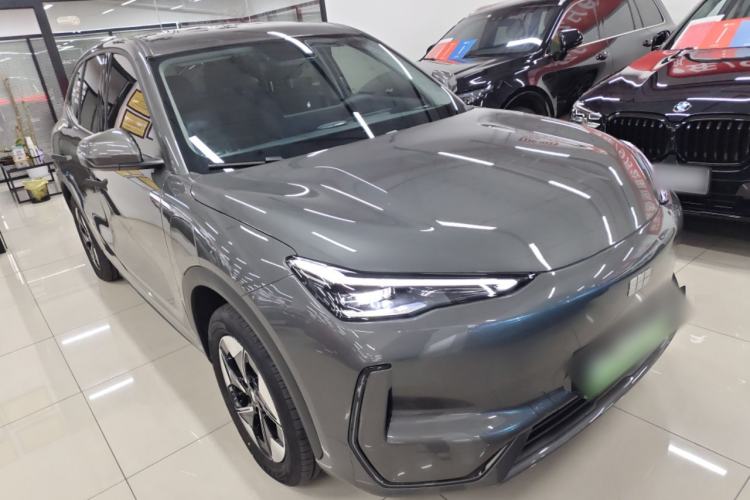 Used Geely Galaxy E5 2024 440km Launch Edition Front Right 45 Deg