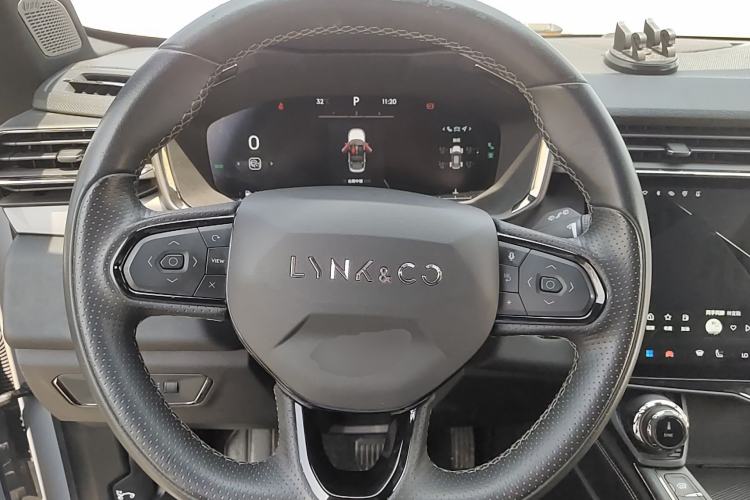 Used Lynk & Co 01 2023 1.5TD EM-F PM Steering Wheel