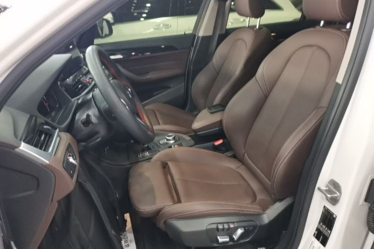 Used BMW X1 2021 sDrive25Li Leading Model
