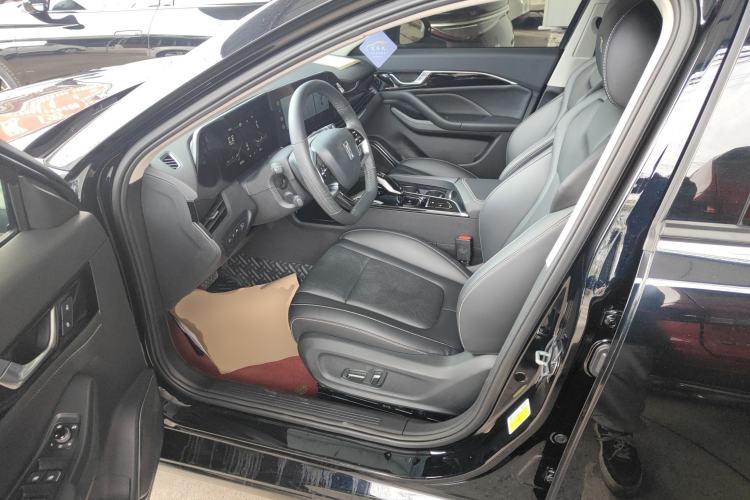 Used Bestune B70 2022 Third Generation 1.5T Automatic Enjoyment Version
