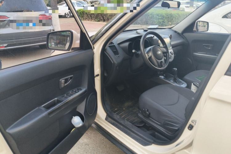 Used Kia Soul 2012 1.6L AT GL
