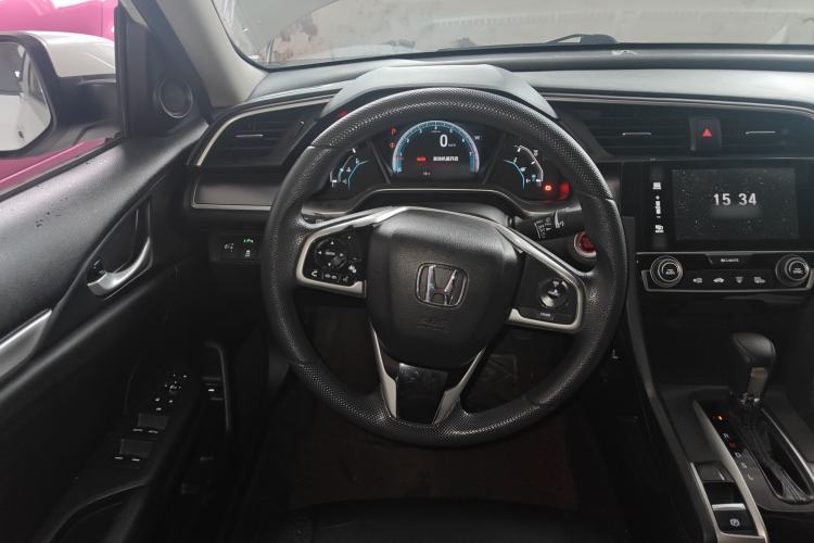 Used Honda Civic 2016 220TURBO CVT Luxury Edition
