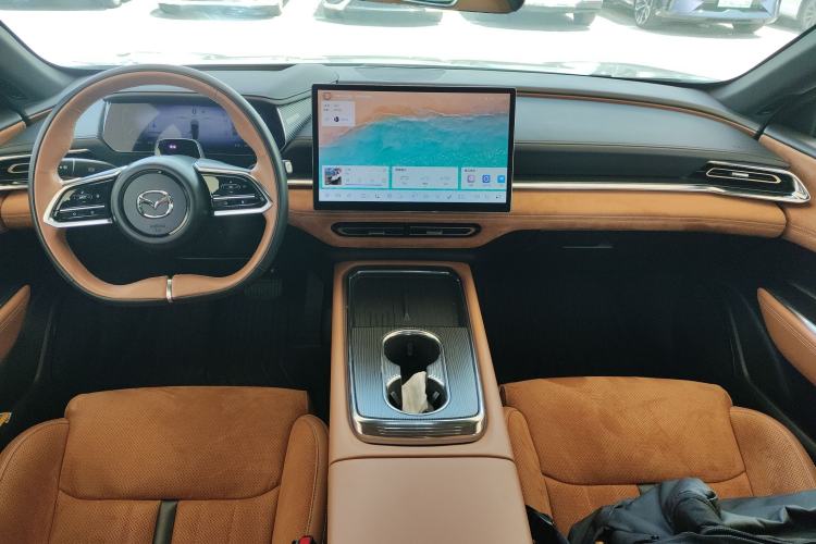 Used Mazda EZ-6 2024 Pure Electric 600 ZhiZun Edition Center Console