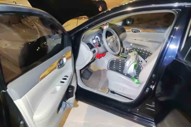 Used Nissan Sylphy 2012 1.6 XL CVT Luxury Edition Driver Seat