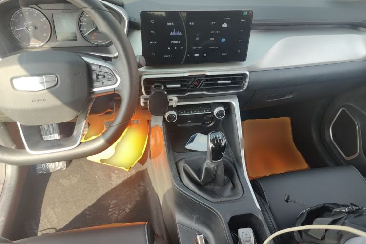 Used Geely Auto Coolray 2025 1.5L Manual Supercharged Edition