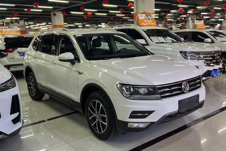 Used Volkswagen Tiguan L 2018 330TSI Automatic Two-Wheel Drive Comfort Edition Exterior 1