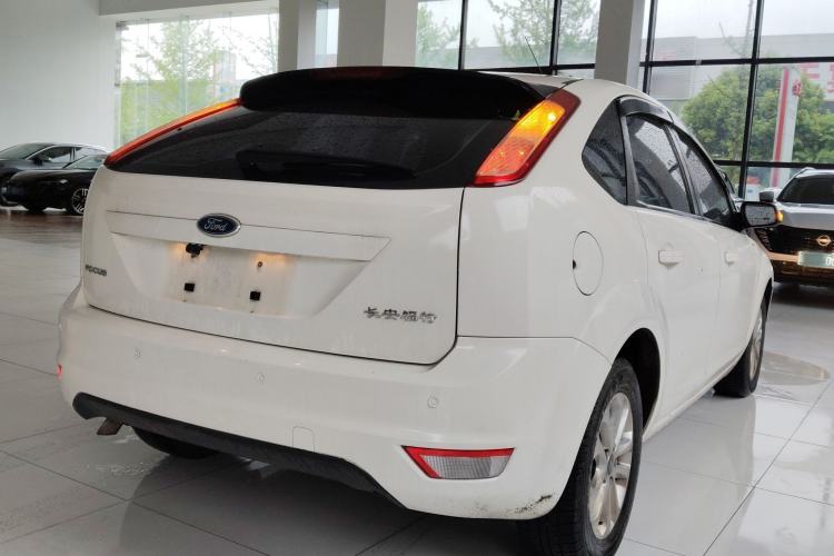 Used Ford Focus 2013 Hatchback Classic 1.8L Automatic Base Model