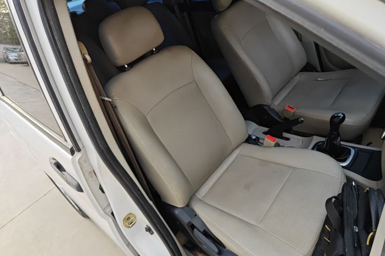 Used Dongfeng Shuaike 2016 1.5L Manual Luxury Model
