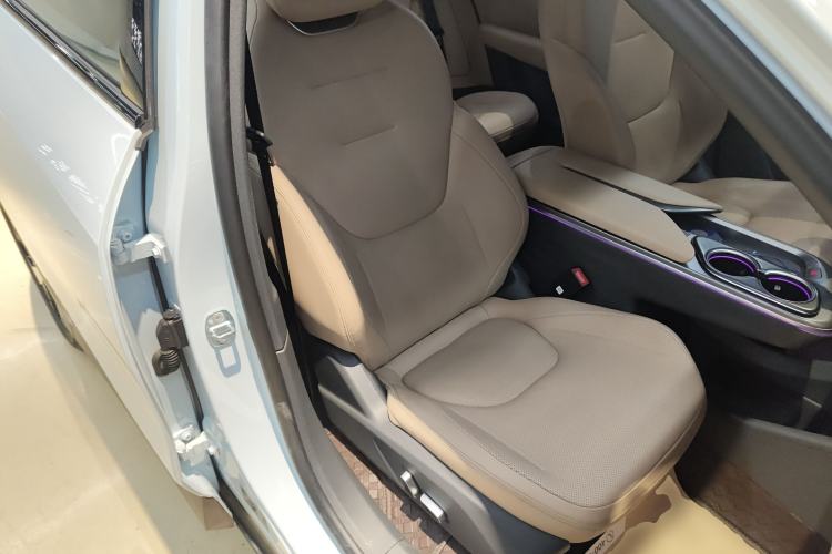 Used ARCFOX Alpha T5 2025 520 MAX
