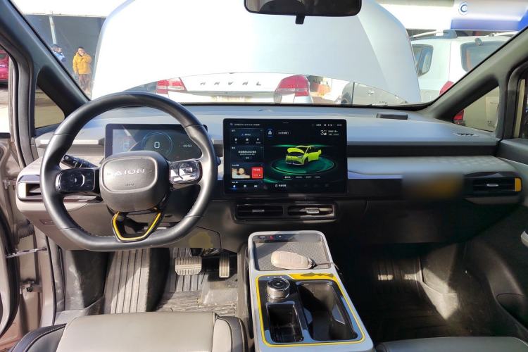 Used AION Y 2022 70 Intelligent Edition Lithium Iron Phosphate