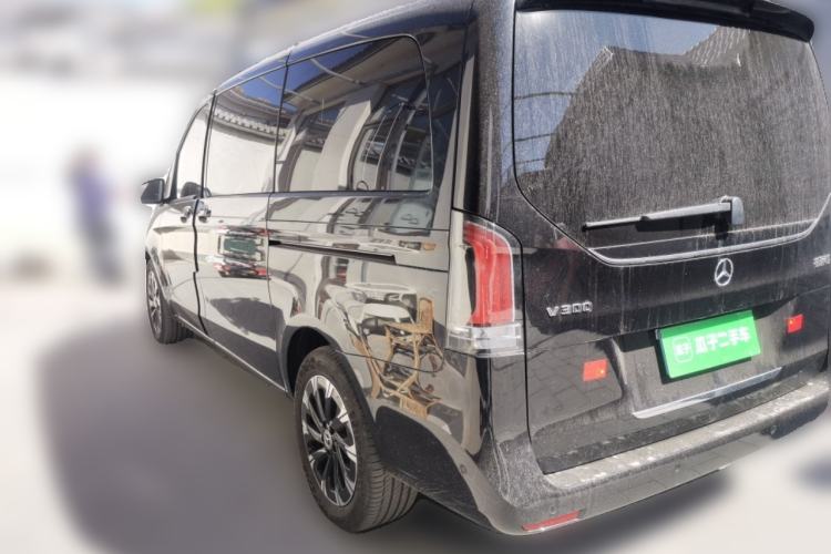 Used Mercedes-Benz V-Class 2024 V 300 Pilot Edition Rear Left 45 Deg