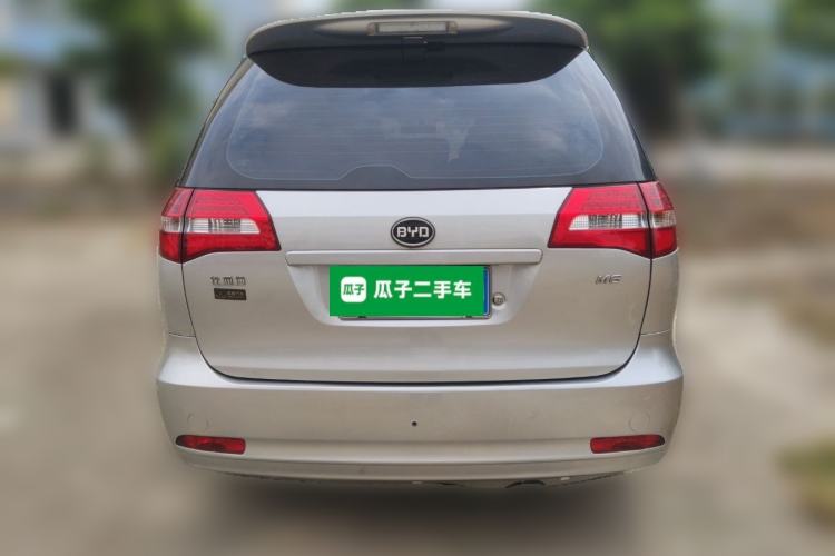 Used BYD M6 2013 2.0L Manual Comfort Edition