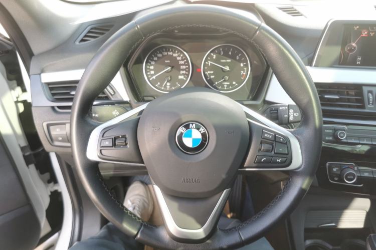 Used BMW X1 2016 sDrive18Li Fashion Model
