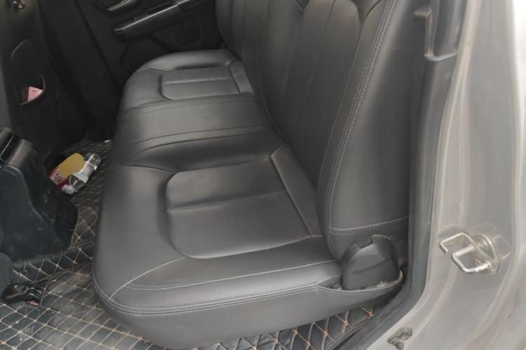 Used Great Wall Wingle 5 2017 2.0T European-Style Diesel 4x4 Ambition Version with Extended Double Cab – GW4D20E