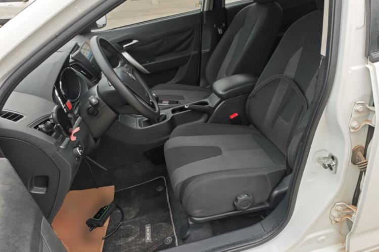 Used MG 5 2012 1.5L Manual Elite Edition Left Front Seat