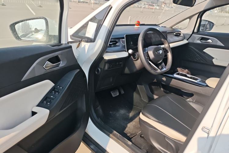 Used Geometry E Firefly 2024 301km Starlight