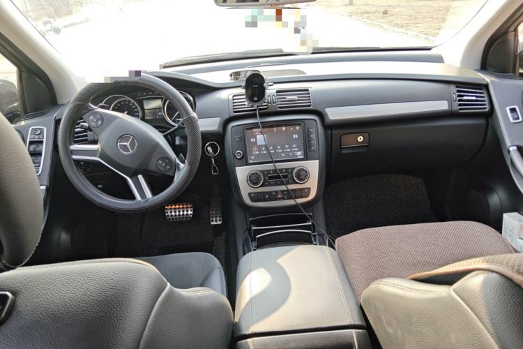 Used Mercedes-Benz R-Class 2014 R 320 4MATIC Business Model
