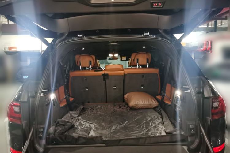 Used BMW X7 2022 xDrive40i Luxury M Sport Package
