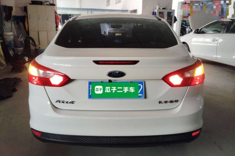 Used Ford Focus 2012 Sedan 1.6L Manual Comfort Model