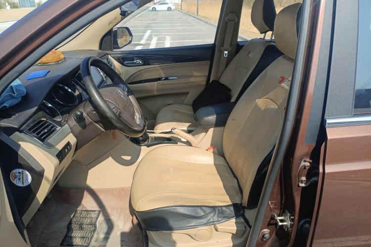 Used Baojun 730 2016 1.5L Manual Comfort Version 7 Seats China V Emission Standard