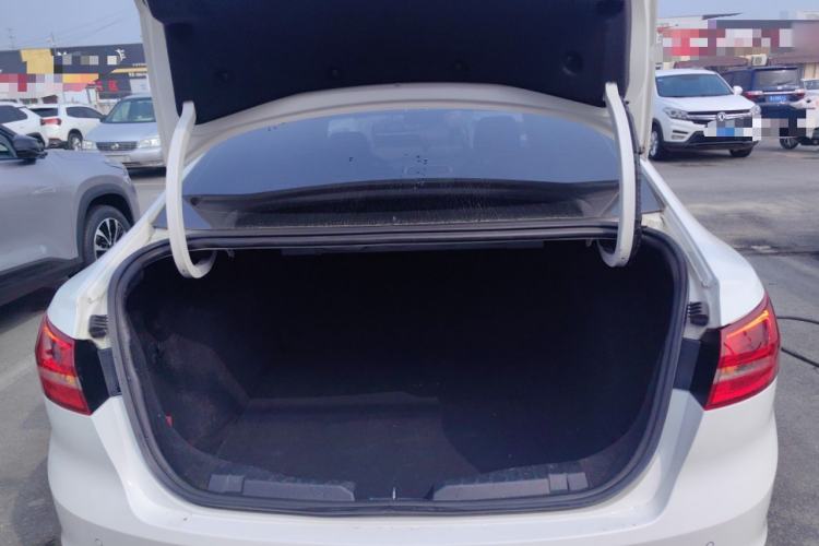 Used Ford Escort 2015 1.5L Manual Fashion Edition