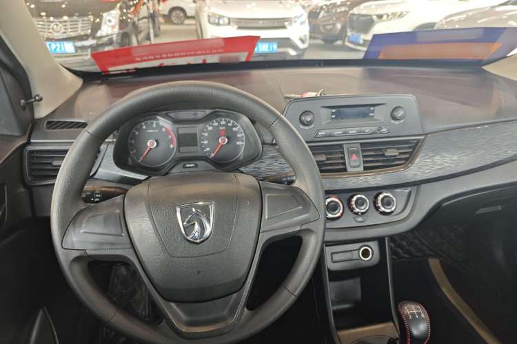 Used Baojun 310 2016 1.2L Manual Value Edition